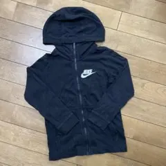美品　NIKE フード付きパーカー 140cm 黒