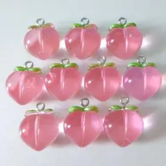 桃チャーム 10個