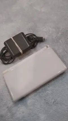 12/16㈫まで限定お値引き【作動確認済】ニンテンドーDS Lite ホワイト