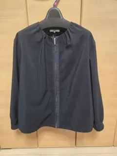 【美品】J.PRESS LADIES ノーカラー ブルゾン (ネイビー)のサムネイル