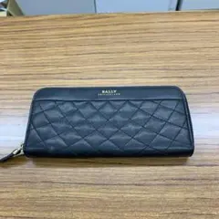 BALLY 長財布 キルティングレザー ラウンドファスナー ブラックのサムネイル