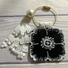 ミナペルホネン　キーリング　anemoneのサムネイル