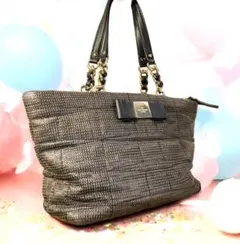 kate spade　ケイトスペード　ショルダーバッグ　肩がけ　リボン　チェーン