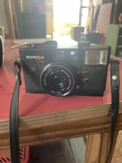 Konica C35 EF3 レッド フィルムカメラ 本体　レトロ Konica C35 EF3 レッド 35mmフィルムカメラ ジャンク - メルカリ