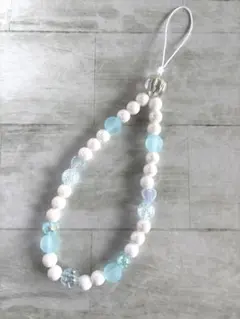 ビーズストラップ　スマホストラップ　ストラップ　キーホルダー　ホワイト　②