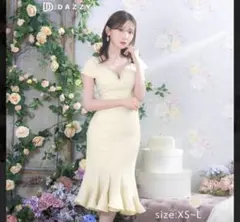 DAZZY アイボリーフレアドレス Mサイズ