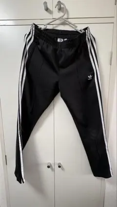 【値下げ中】adidas パンツ 3本ライン　アディパン