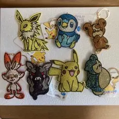 ポケモン　キラキラキーホルダー　7個セット