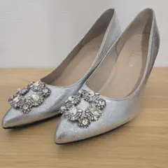 シルバー ビジュー付き ポインテッドトゥパンプス