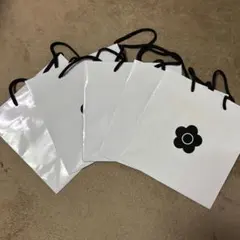 Item thumbnail for item d12ca403-4ad2-41fa-87e2-44fd2f2b0699