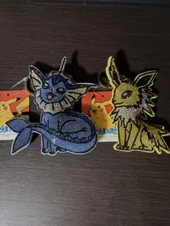 ポケットモンスター　シャワーズ　サンダース　ラインストーンキーホルダー