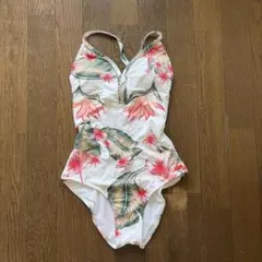 ボタニカル柄 ワンピース水着 バックレースアップのサムネイル