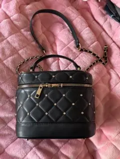 Avail キルティング バニティバッグ ビジュー ショルダーバッグ 美品