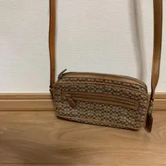 ショルダーバッグ