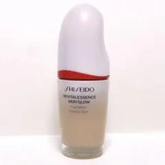SHISEIDO メーキャップ エッセンス スキングロウ ファンデーション