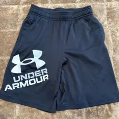 UNDER ARMOUR ハーフパンツ M 黒