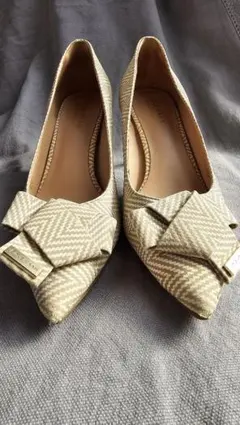 【お値下げ】COLE HAAN ヘリンボーン パンプス
