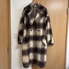 チェック柄ダブルブレストロングコート