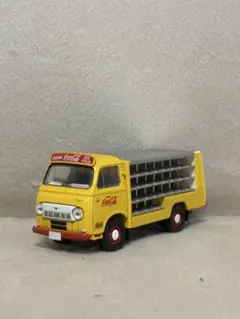 トミカリミテッドヴィンテージ ニッサン 3.5tトラック コカ・コーラ