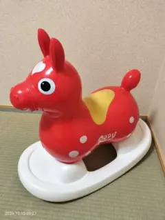 Rody ロディ 乗用玩具 ロッキングベース付き 赤