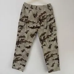 迷彩カーゴパンツ