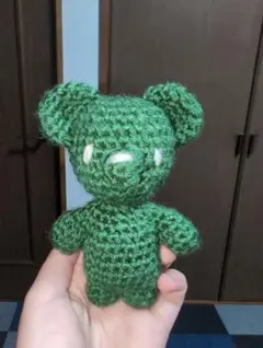 緑色クマ型あみぐるみ