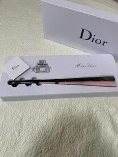新品未使用品 Dior 扇子 香水 ミスディオール ファンギフト - メルカリ