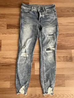 アメリカンイーグル　ジェギング　ダメージジーンズ