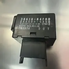 スズキ エブリイ da64w 純正ウインカーリレー 8pinのサムネイル