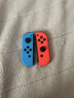 Nintendo Switch Joy-Con 青赤