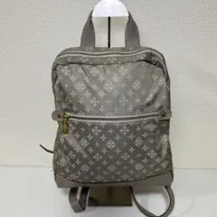 【美品】russet ラシット モノグラム ナイロン×本革 リュック グレージュのサムネイル