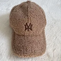 Item thumbnail for item b3e51375-0d3e-4dd1-a87f-5399bf7d4a57