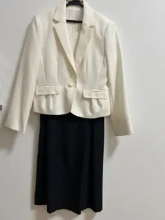 セレモニースーツ　ジャケットとワンピース
