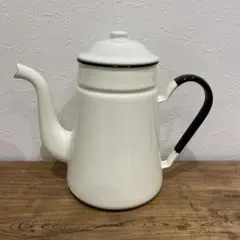 Item thumbnail for item d4d9d19a-b9eb-4c78-832f-cdc6dedf6c02