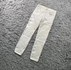 ZARA サイズs相当　ホワイト スキニーデニムパンツ