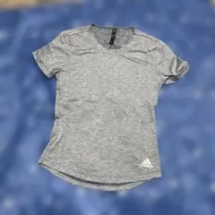 adidas AEROREADY グレー Tシャツ
