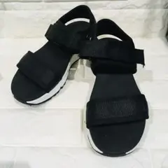 【美品】スケッチャーズ CALI ヨガフォーム 22cmサンダルのサムネイル