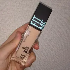 メイベリン フィットミー リキッド ファンデーション R 112 人気色