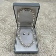 パール　ネックレスとピアスのセット