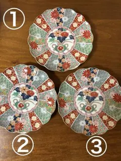 有田焼 伊万里　田扇 陶扇窯　菊花文様 金彩色絵　3枚セット　銘々皿 花柄波型