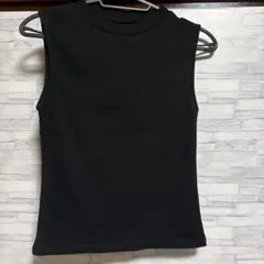 グレイル黒いノースリーブタンクトップGRL トップスのサムネイル