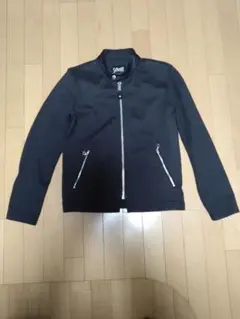 Item thumbnail for item dc97a820-2e08-4e5b-93b4-7b102687137d