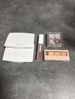 コスメまとめ売り アイシャドウパレット2種 リップ プランパー コンシーラー