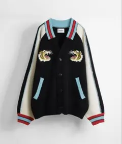 刺繍トラデザイン ニットカーディガン　タグ付き