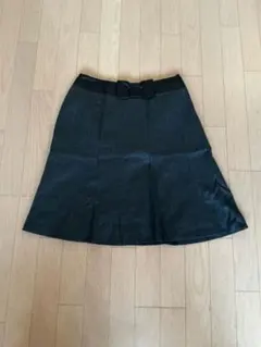 膝丈スカート