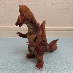 バンダイ ソフビ 怪獣 バラゴン 2002 タグ付き - メルカリ