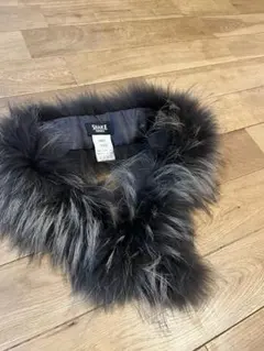 ファー マフラーのサムネイル