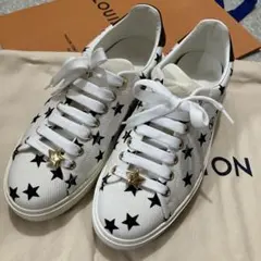 Louis Vuitton スター柄 スニーカー ホワイト 38サイズのサムネイル