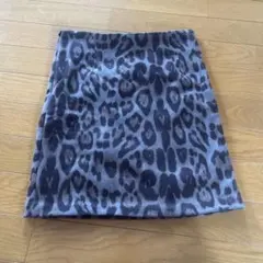 ヒョウ柄タイトスカート Mサイズ グレー系