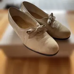Hush Puppies パンプス